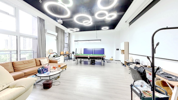 万科滨悦中心二手房实景图