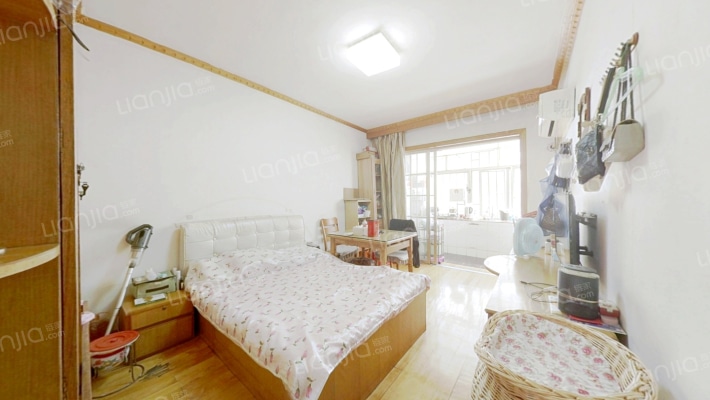 解放路26号二手房实景图