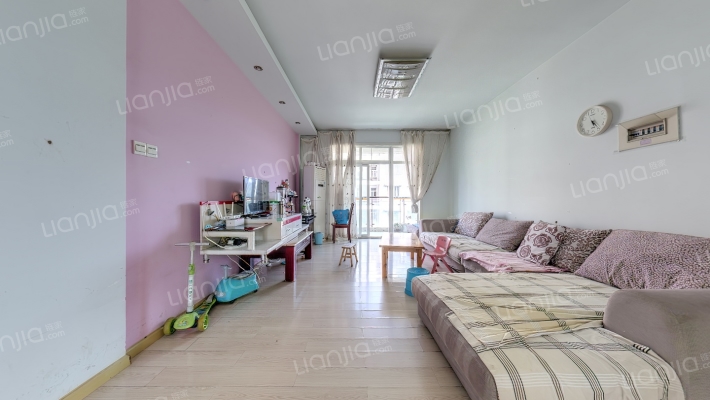 瑞临锦苑二手房实景图