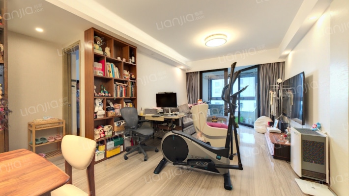 阳明花园广场（二期）二手房实景图