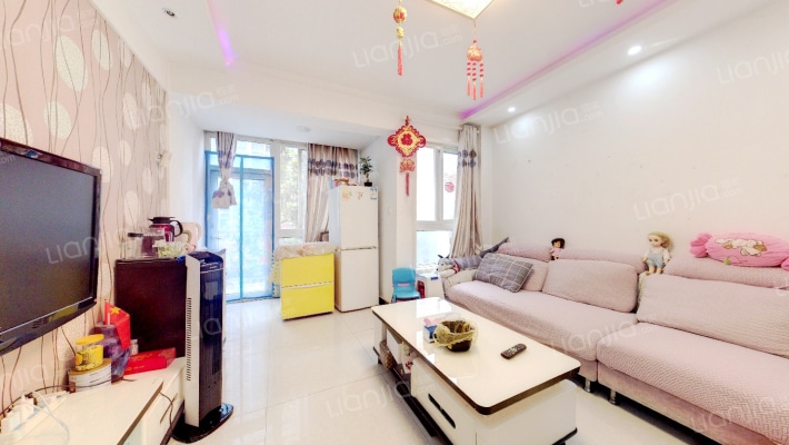 正弘山二手房实景图