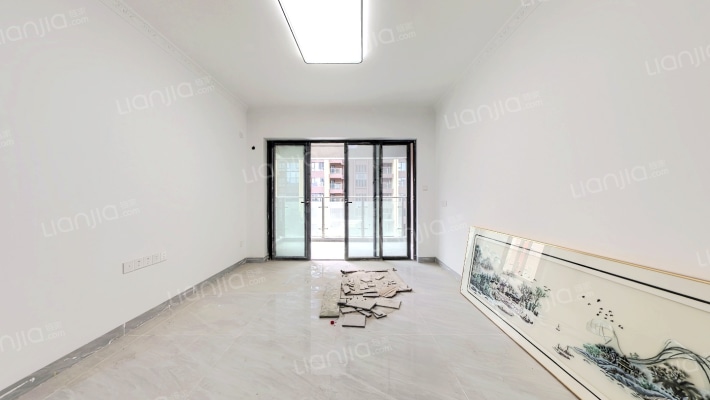 润合名居二手房实景图