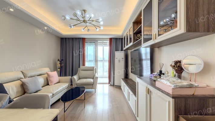 万科金域东方二手房实景图