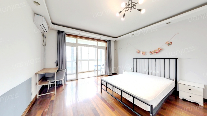 宏莲馨苑二手房实景图