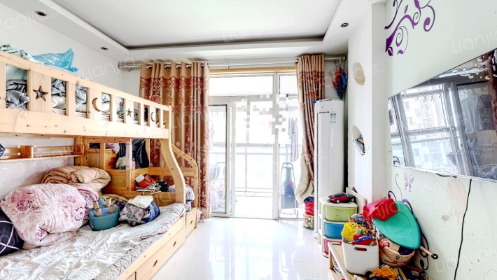 理想年代二手房实景图