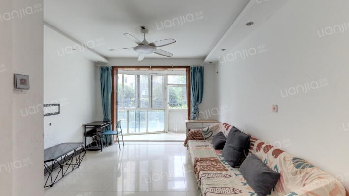 龙威茗庭二手房实景图