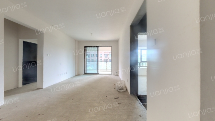 百伦山水居二手房实景图