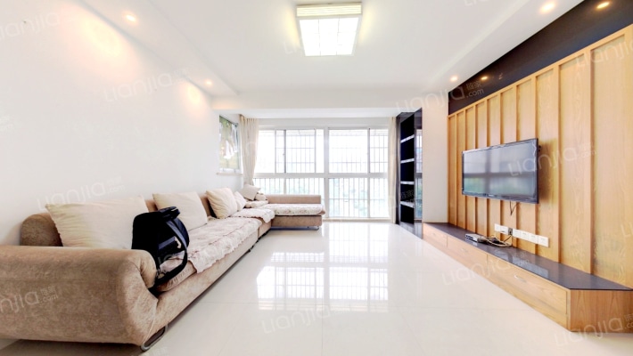 盛大花苑二手房实景图