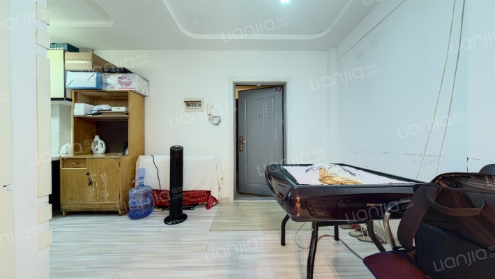 赞兴家园二手房实景图