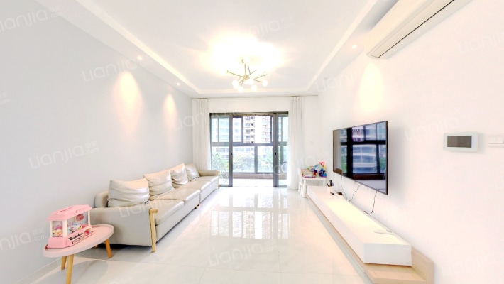 中海左岸岚庭二手房实景图