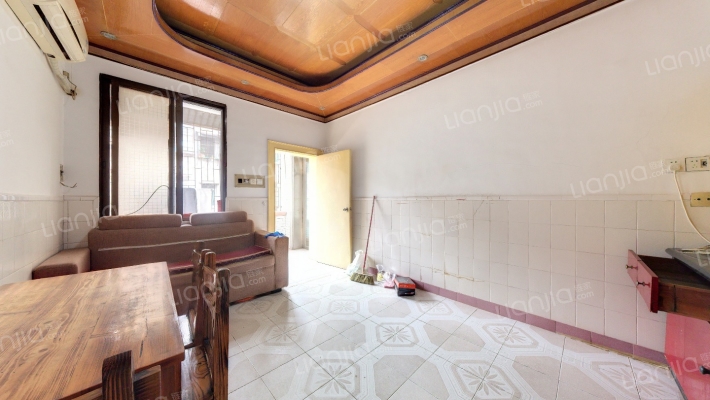 宾馆新村二手房实景图