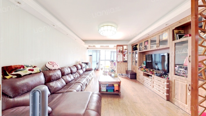 果岭生活A区二手房实景图