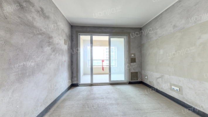 保利观塘香榭二手房实景图