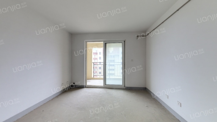 亚泰梧桐世家二手房实景图