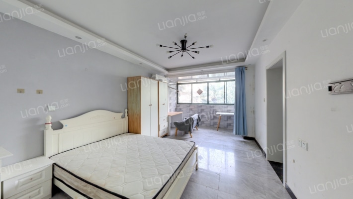 思浦小区二手房实景图