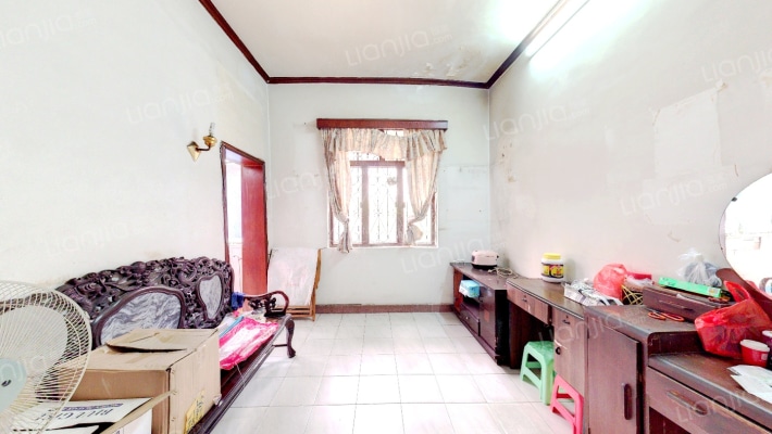 华贵坊7号二手房实景图