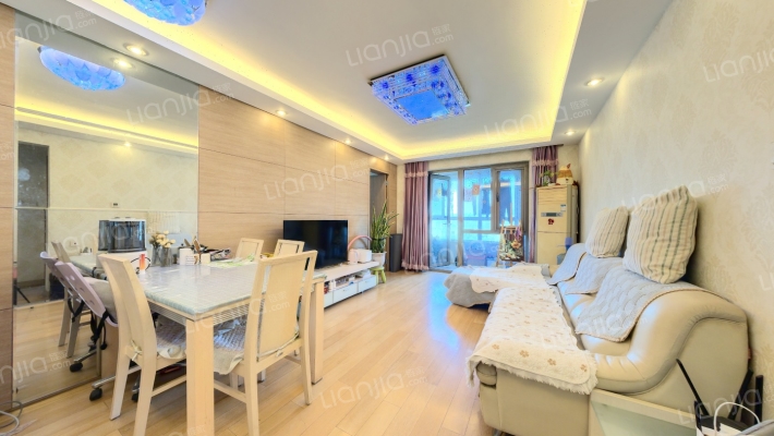 长阳半岛3号院二手房实景图