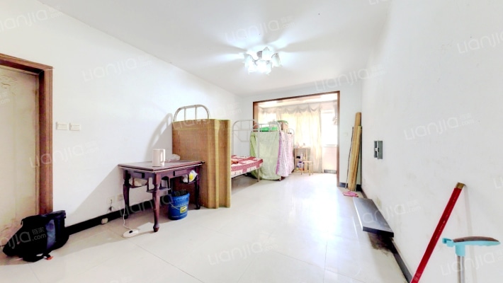 桐梓林北路1号二手房实景图