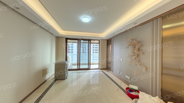 鲁能公馆二手房实景图