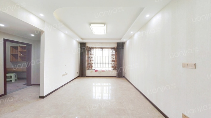 中冶城邦国际二手房实景图