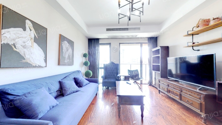 翡翠城三期二手房实景图