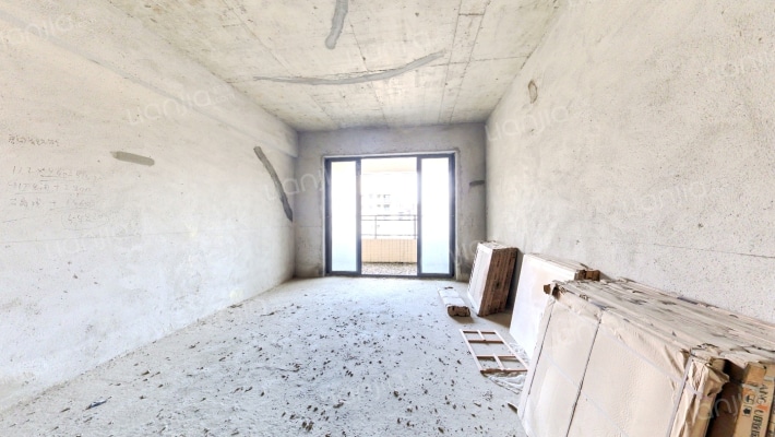 远望一号花园二手房实景图