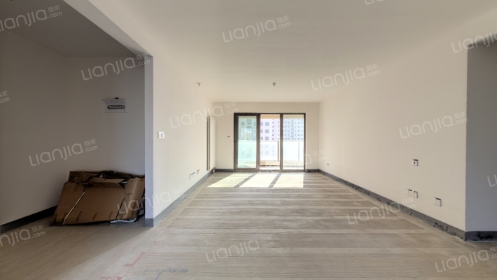 观澜壹号筑园二手房实景图