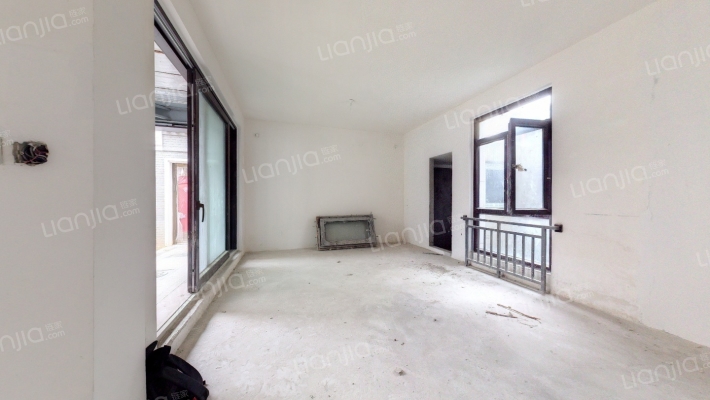 泰禾杭州院子二手房实景图