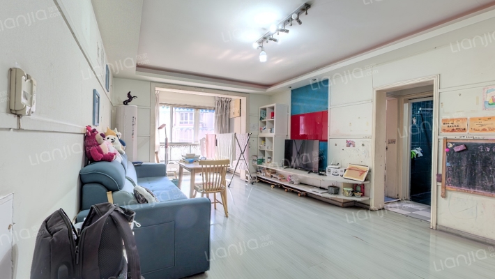 西雅苑二手房实景图