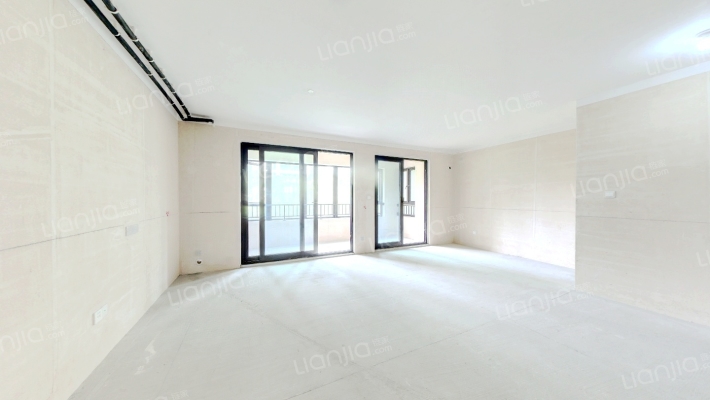 龙湖龙誉城北区二手房实景图