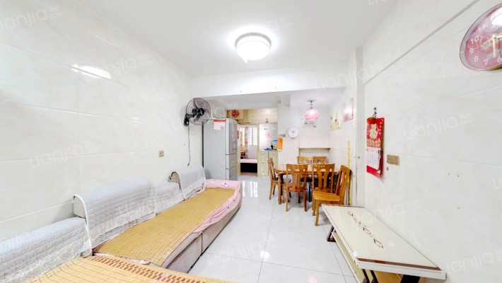 长福家园二手房实景图