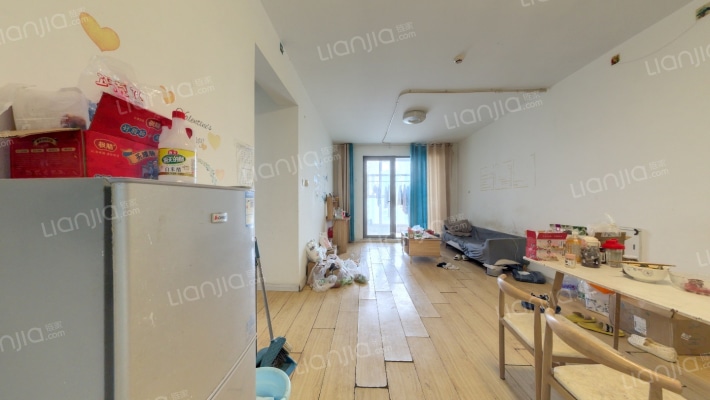 万达维多利亚湾二手房实景图