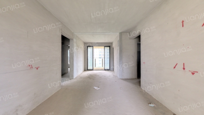 三正瑞士半山二手房实景图