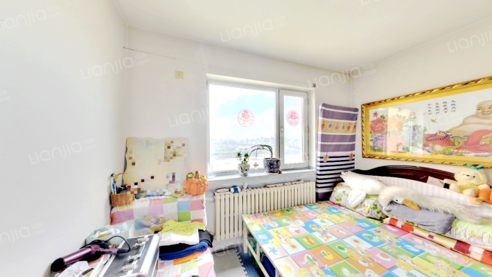 河畔花园小区二手房实景图