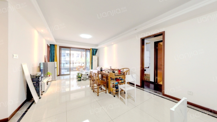 蓝光公园华府二手房实景图