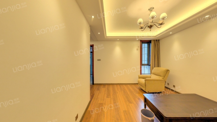 天鹅湖九号二手房实景图