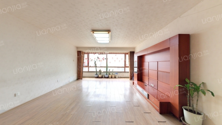 润泽新村二手房实景图