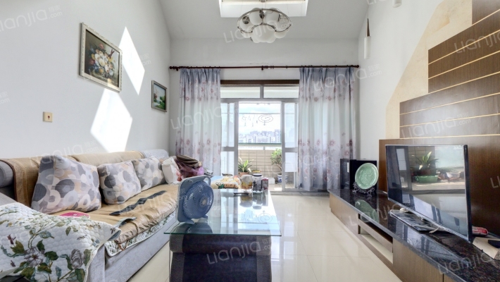 滨江雅苑二手房实景图