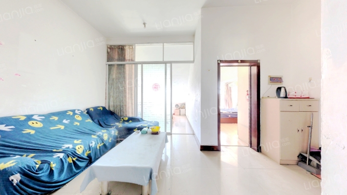 德海苑北区二手房实景图