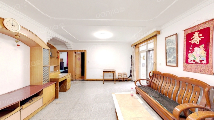 平型关路615弄二手房实景图