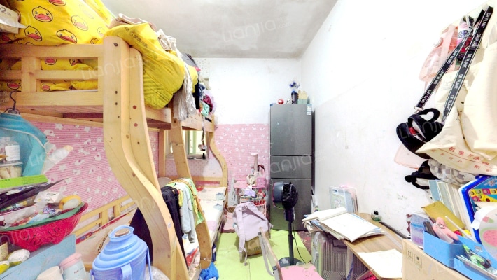 新海家园B区二手房实景图