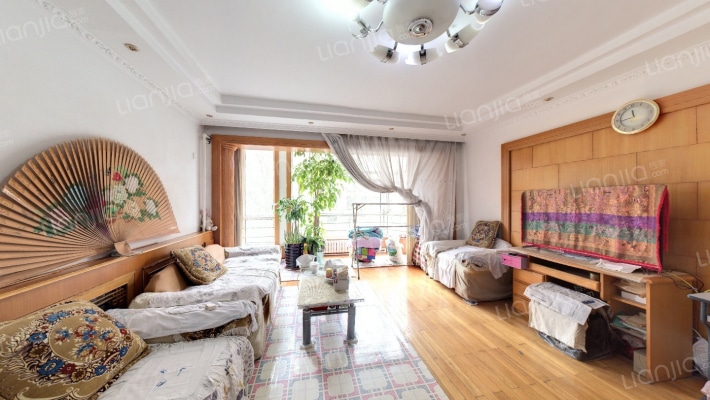 蓝色海岸二手房实景图