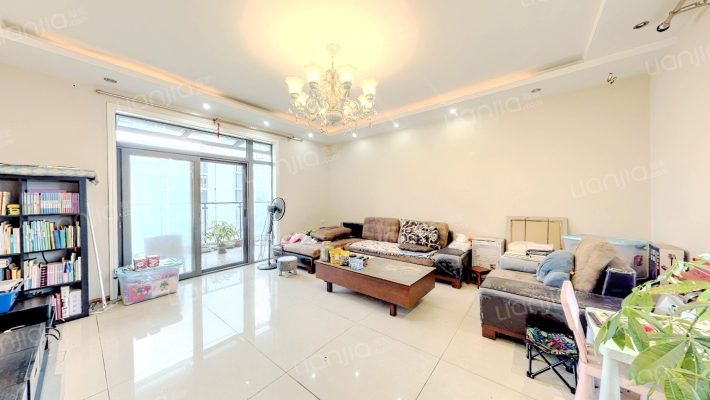 康河郦景三期二手房实景图