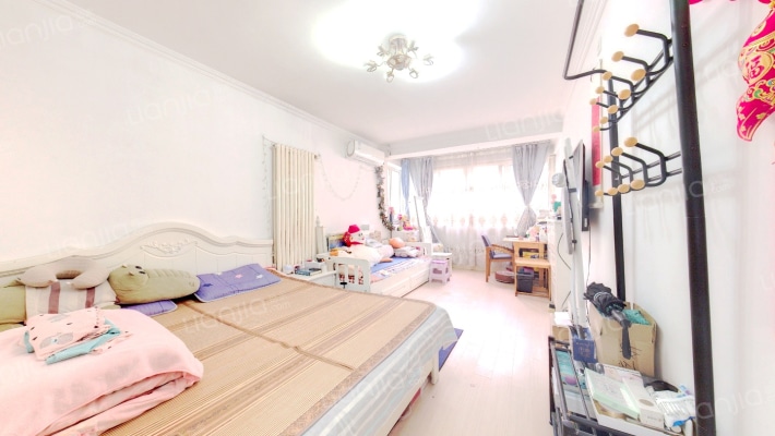 海泊苑二手房实景图