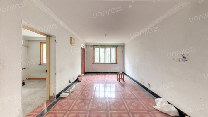 春辉新村二手房实景图