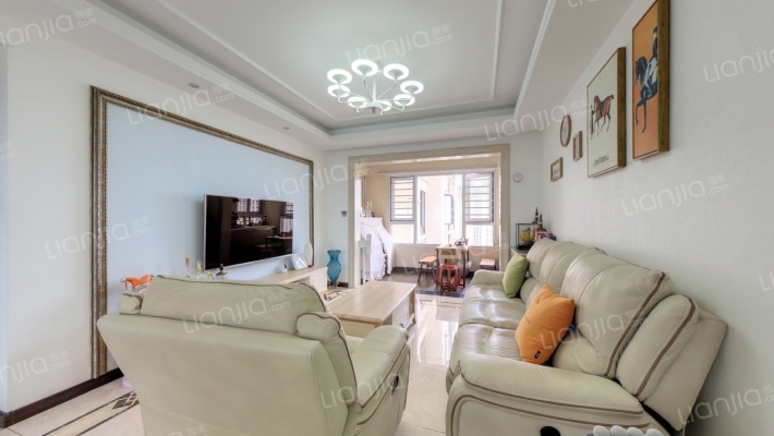 万科城四期二手房实景图