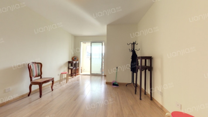 佘北家园士弘苑二手房实景图