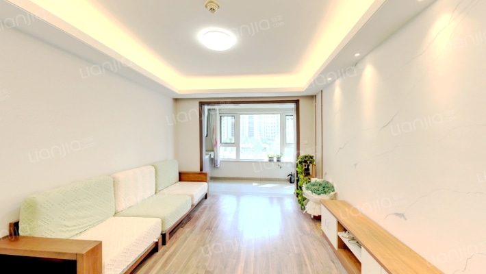 万科山望一期二手房实景图