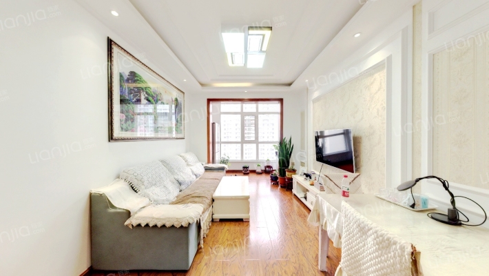 滨港水岸C区二手房实景图