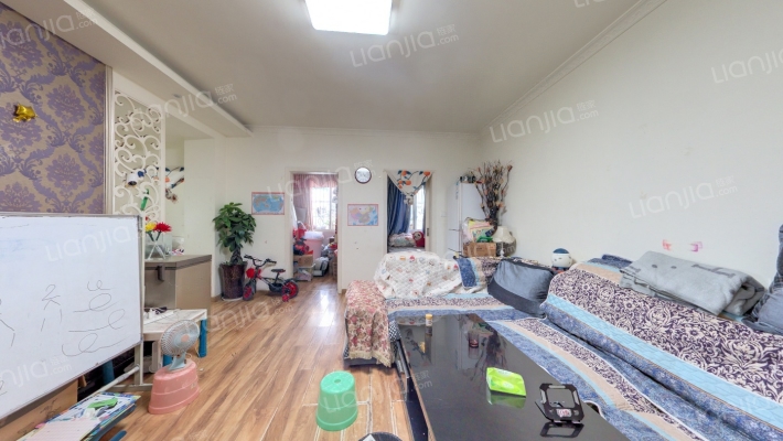 兴元丽园B区二手房实景图